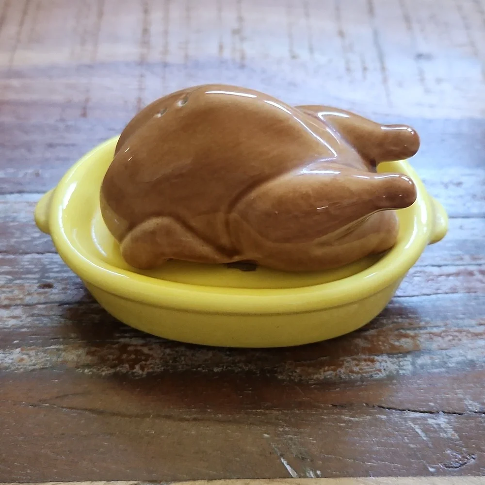 Vtg Salt & Pepper Turkey & Roasting Pan